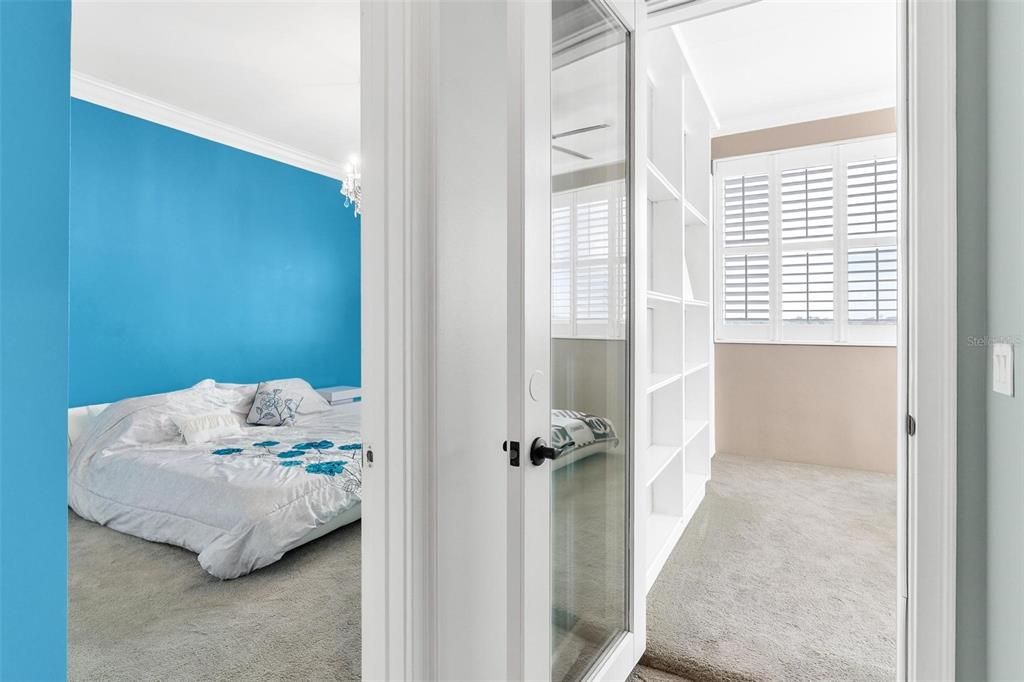 En Venta: $749,000 (4 camas, 2 baños, 3813 Pies cuadrados)