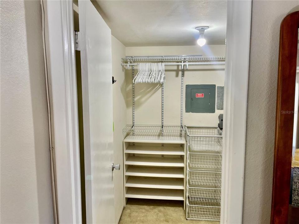 В аренду: $1,350 (1 спален, 1 ванн, 874 Квадратных фут)