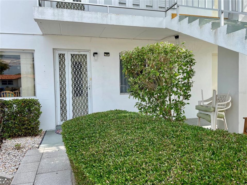 В аренду: $1,350 (1 спален, 1 ванн, 874 Квадратных фут)