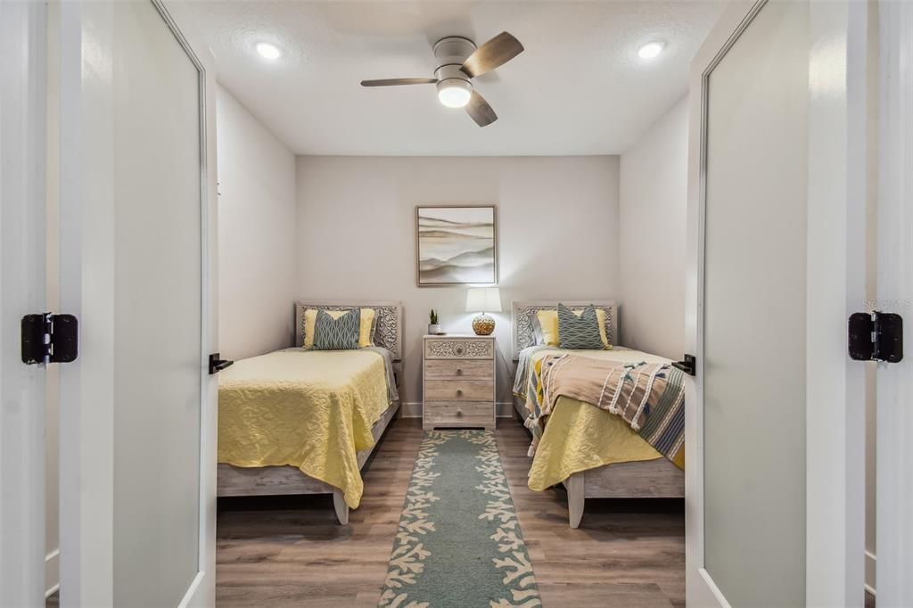 For Sale: $1,895,000 (4 beds, 2 baths, 2310 Square Feet)