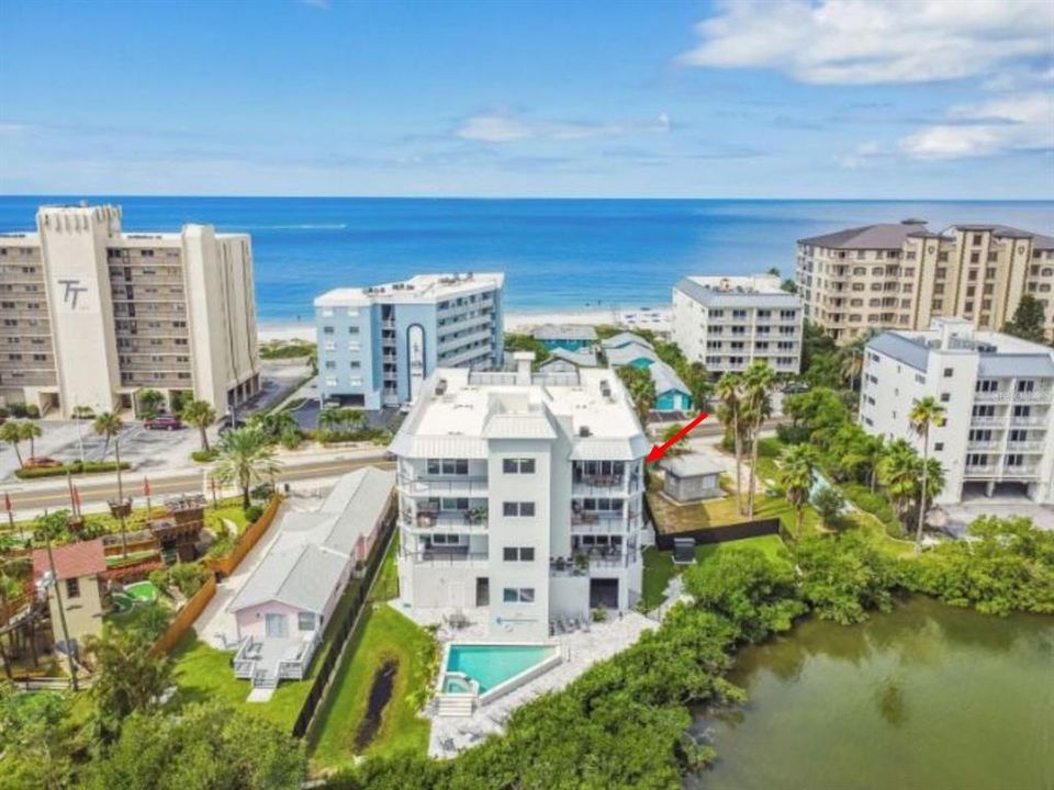 For Sale: $1,895,000 (4 beds, 2 baths, 2310 Square Feet)