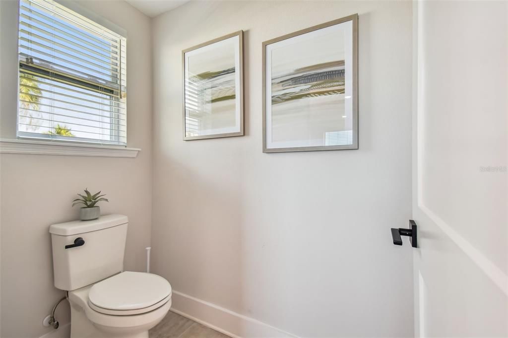 For Sale: $1,895,000 (4 beds, 2 baths, 2310 Square Feet)
