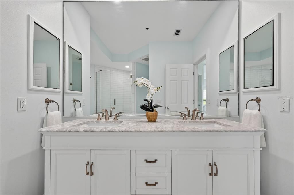 For Sale: $2,500,000 (3 beds, 3 baths, 1853 Square Feet)