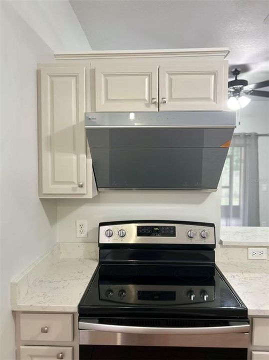 For Rent: $2,480 (3 beds, 2 baths, 1428 Square Feet)