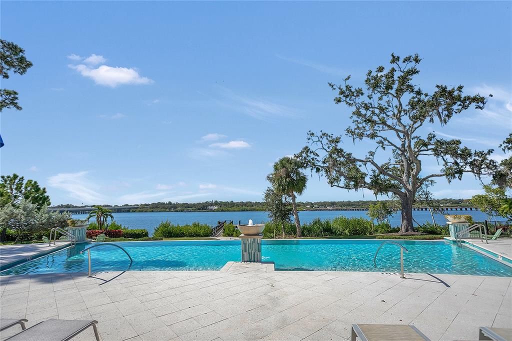 For Rent: $4,500 (4 beds, 3 baths, 2587 Square Feet)