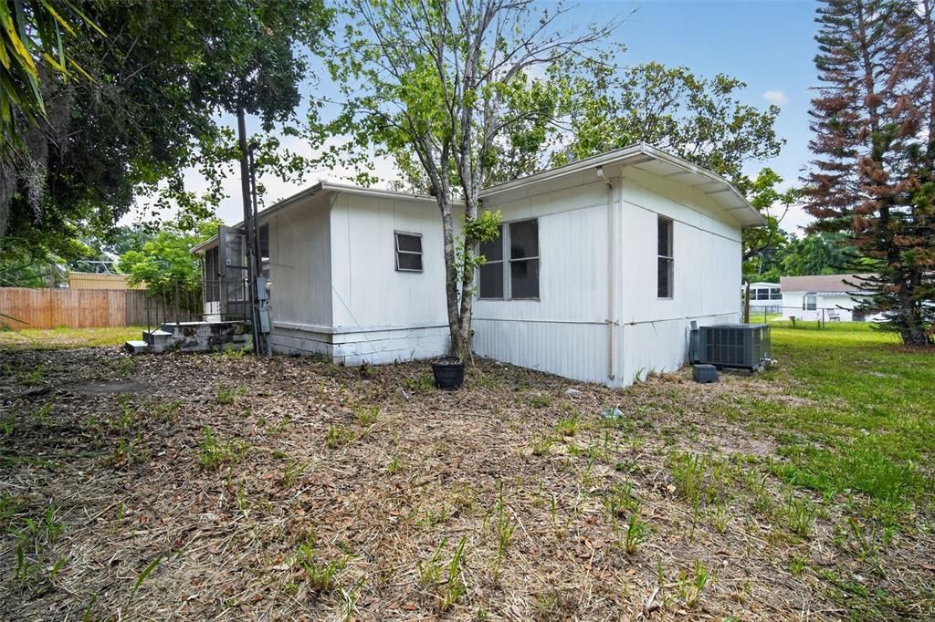 En Venta: $134,900 (2 camas, 2 baños, 1272 Pies cuadrados)