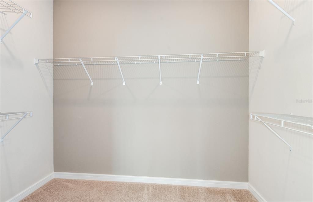 For Sale: $391,430 (2 beds, 2 baths, 1579 Square Feet)
