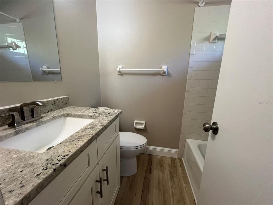 В аренду: $1,495 (2 спален, 2 ванн, 957 Квадратных фут)