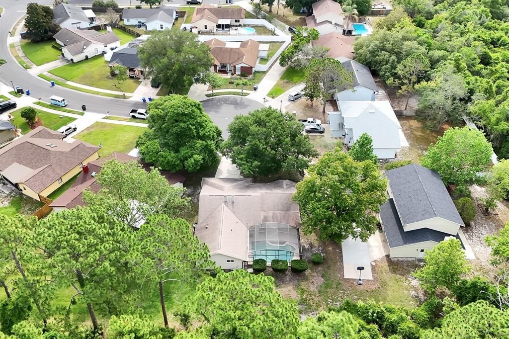 Activo con contrato: $425,000 (4 camas, 2 baños, 1962 Pies cuadrados)