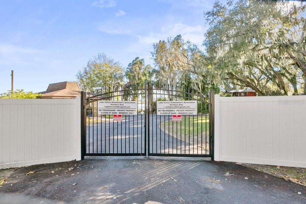 En Venta: $395,000 (4 camas, 2 baños, 1740 Pies cuadrados)