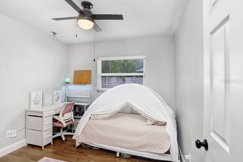 En Venta: $395,000 (4 camas, 2 baños, 1740 Pies cuadrados)