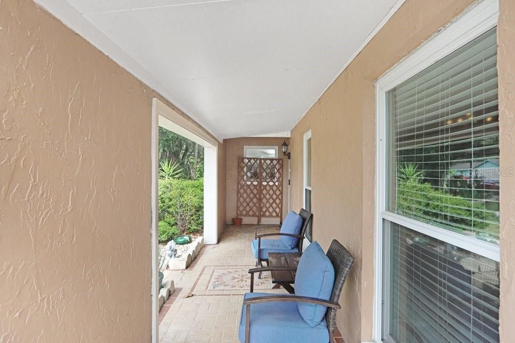 En Venta: $395,000 (4 camas, 2 baños, 1740 Pies cuadrados)