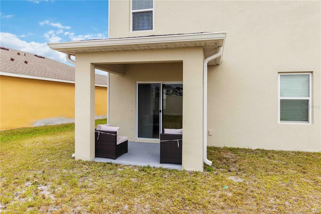 For Sale: $415,000 (5 beds, 3 baths, 2466 Square Feet)