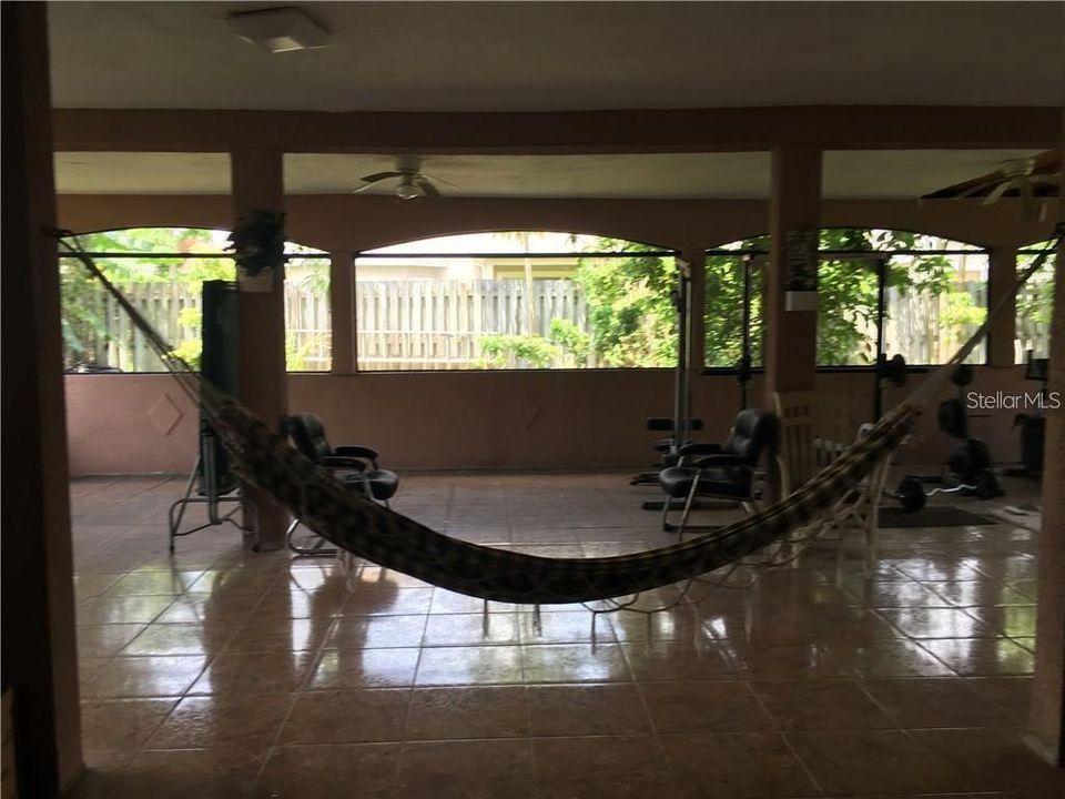 En Venta: $930,000 (4 camas, 3 baños, 3342 Pies cuadrados)