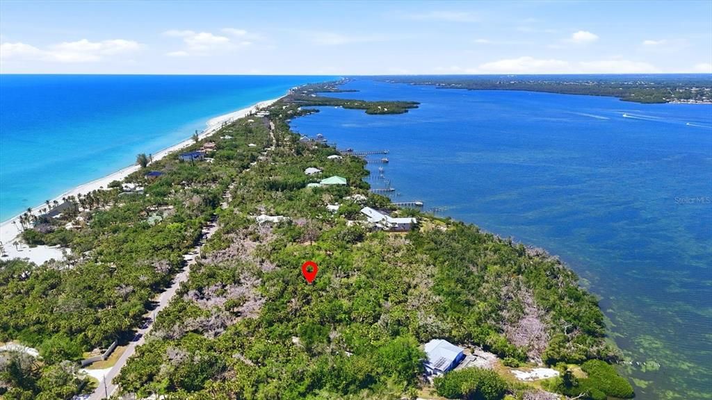 En Venta: $8,600,000 (4.20 acres)