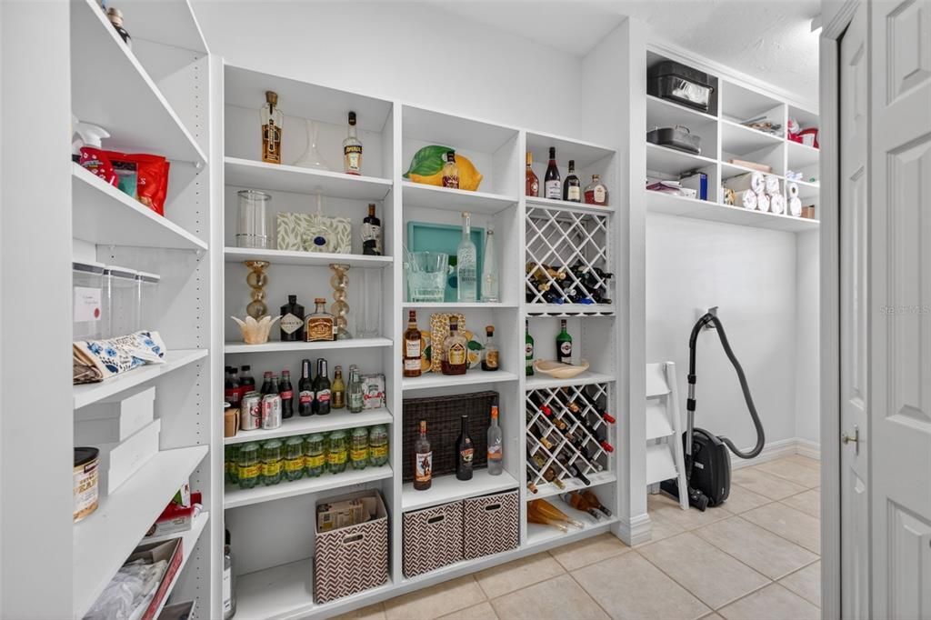 En Venta: $900,000 (3 camas, 3 baños, 2655 Pies cuadrados)