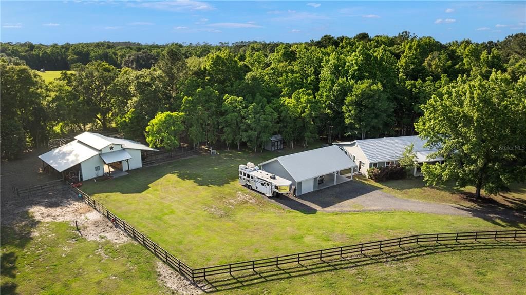 待售: $1,375,000 (2 贝兹, 2 浴室, 2040 平方英尺)