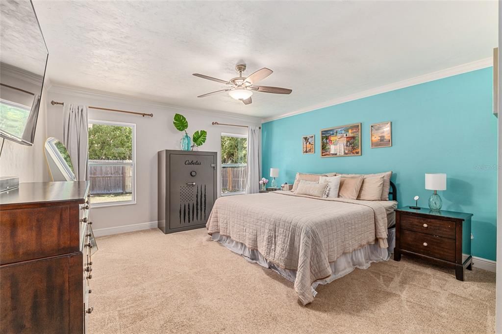 Active With Contract: $345,700 (4 beds, 2 baths, 1790 Square Feet)