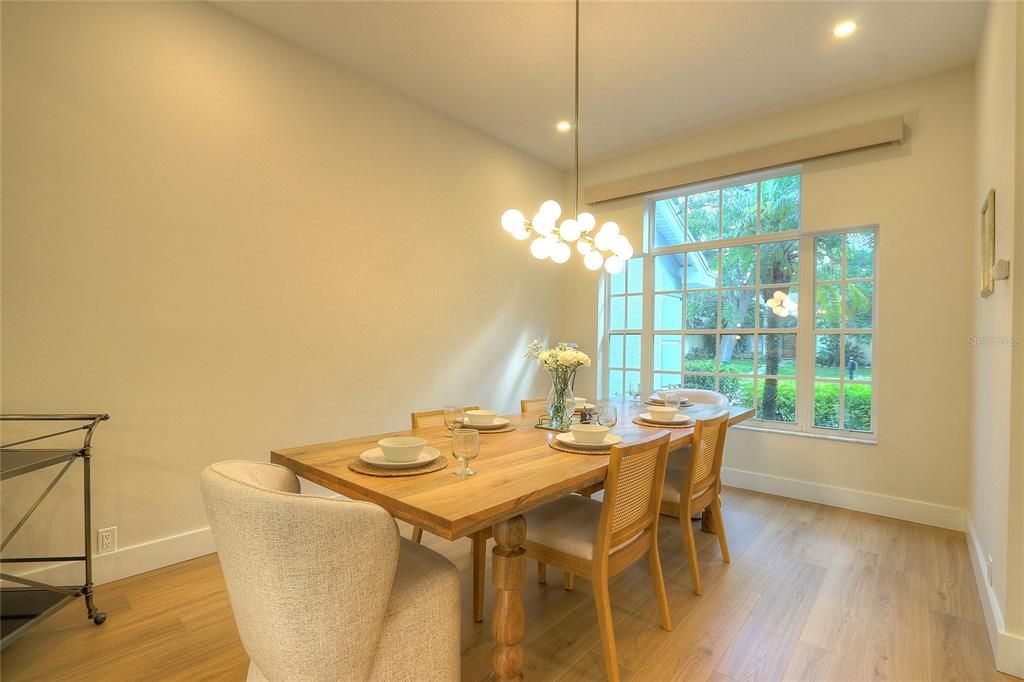 En Venta: $1,000,000 (4 camas, 2 baños, 2446 Pies cuadrados)