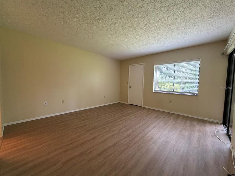 В аренду: $1,800 (2 спален, 2 ванн, 1094 Квадратных фут)