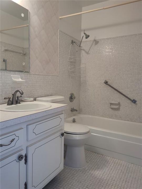 В аренду: $1,400 (2 спален, 2 ванн, 870 Квадратных фут)