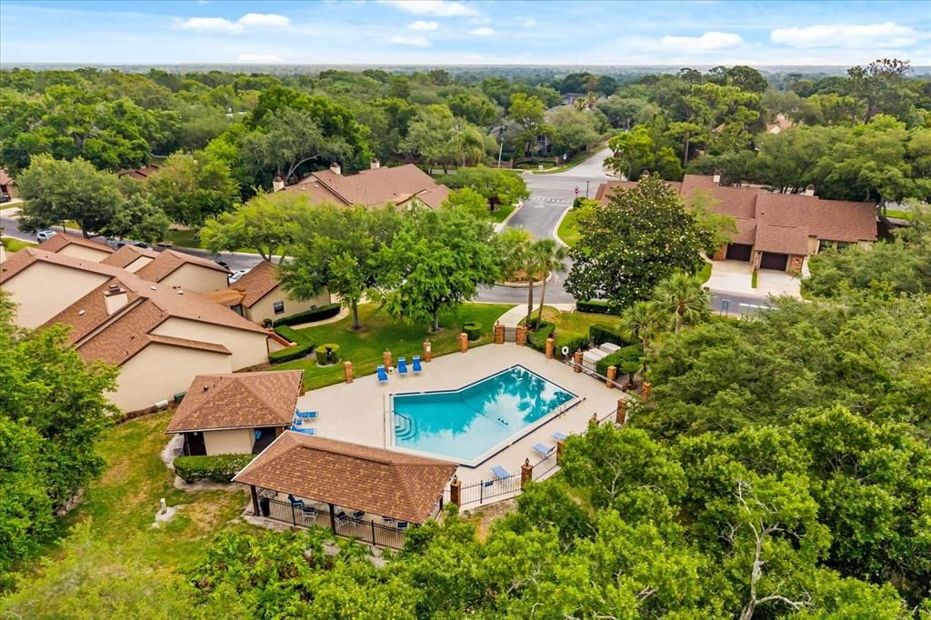 Activo con contrato: $289,900 (2 camas, 2 baños, 1700 Pies cuadrados)