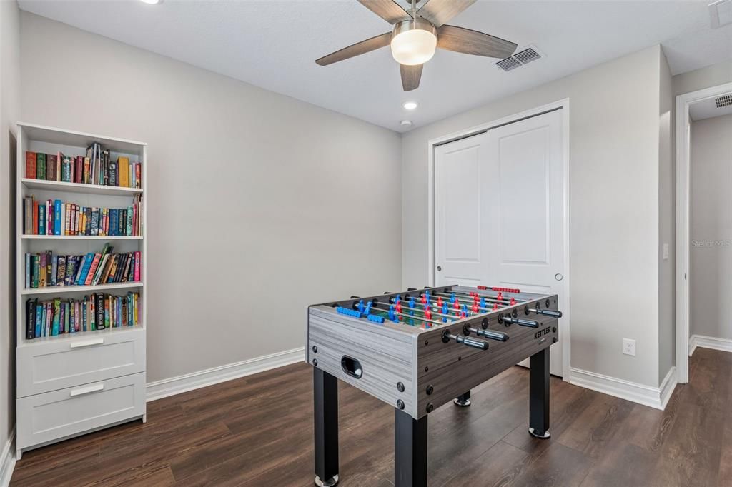 For Sale: $1,150,000 (5 beds, 4 baths, 4218 Square Feet)