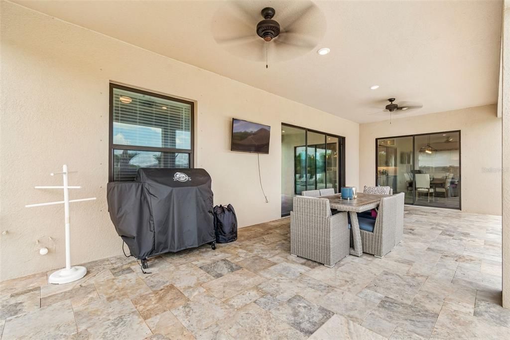 For Sale: $1,150,000 (5 beds, 4 baths, 4218 Square Feet)