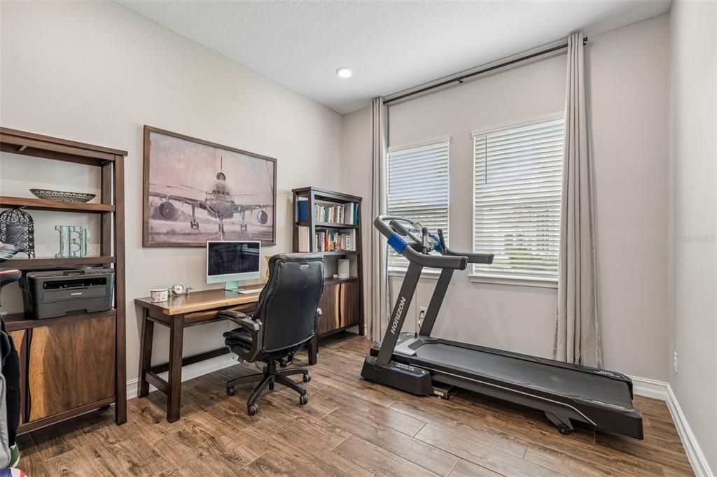 For Sale: $1,150,000 (5 beds, 4 baths, 4218 Square Feet)