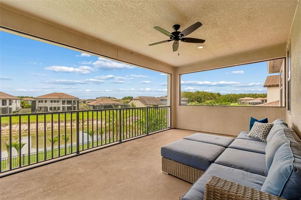 For Sale: $1,150,000 (5 beds, 4 baths, 4218 Square Feet)