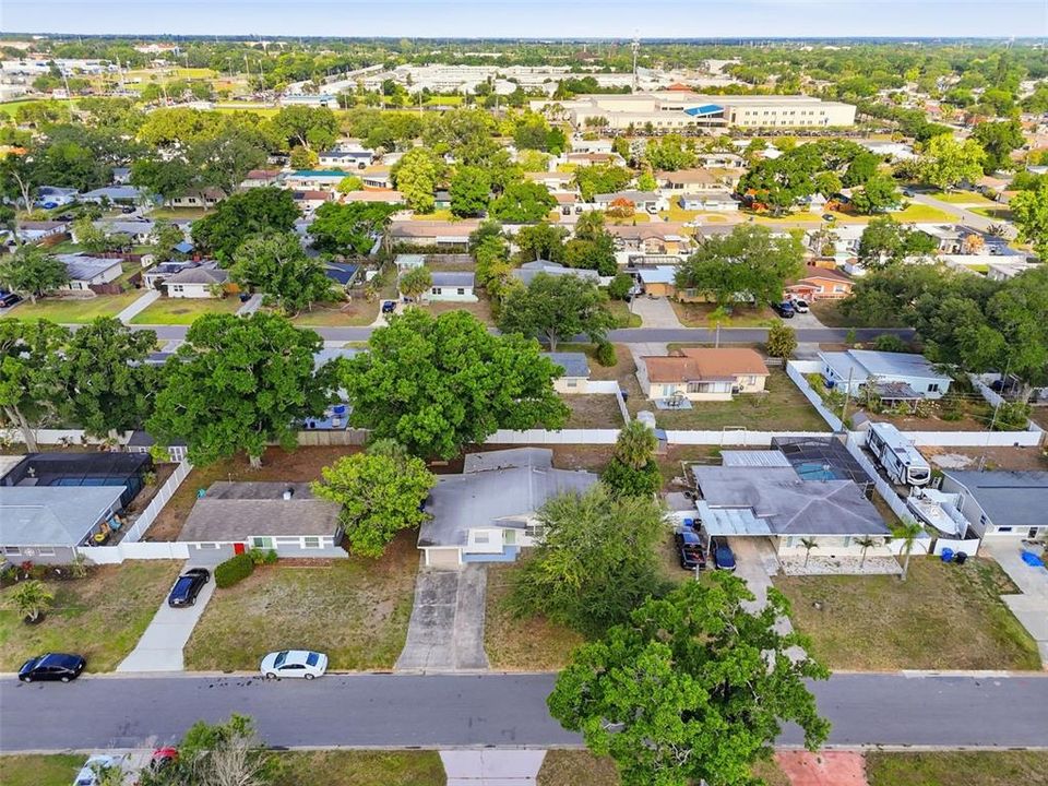 Activo con contrato: $325,000 (3 camas, 2 baños, 1404 Pies cuadrados)