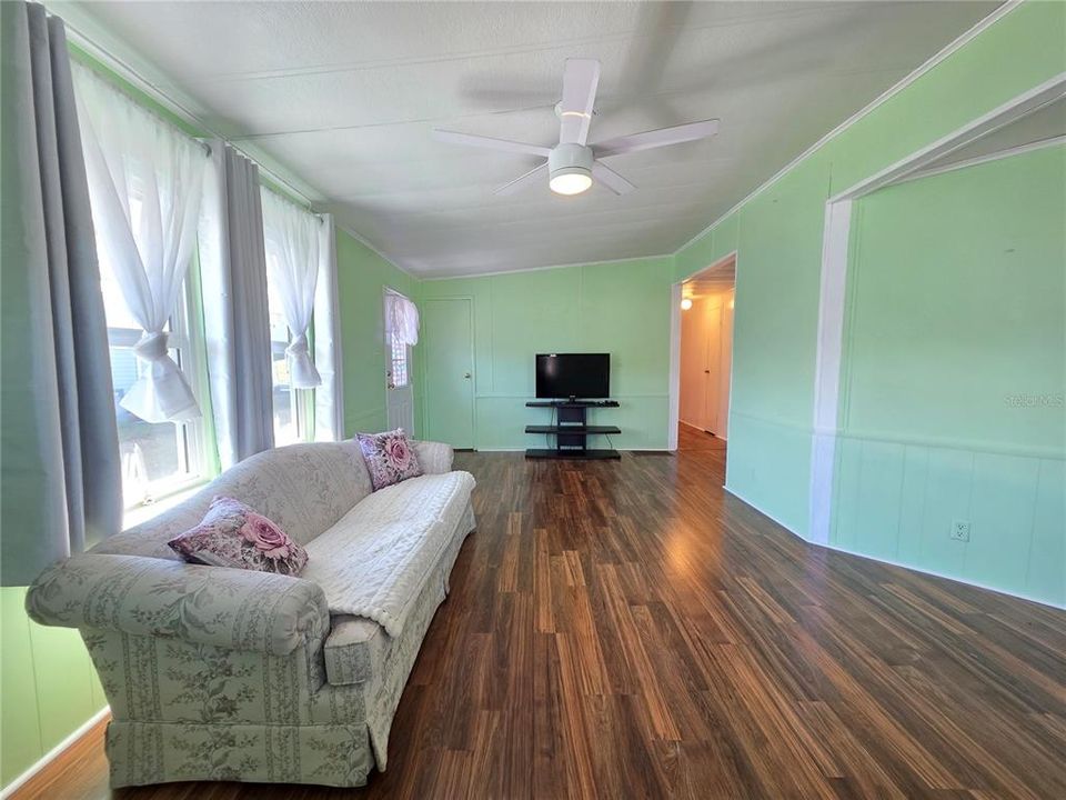 En Venta: $139,000 (2 camas, 1 baños, 1056 Pies cuadrados)