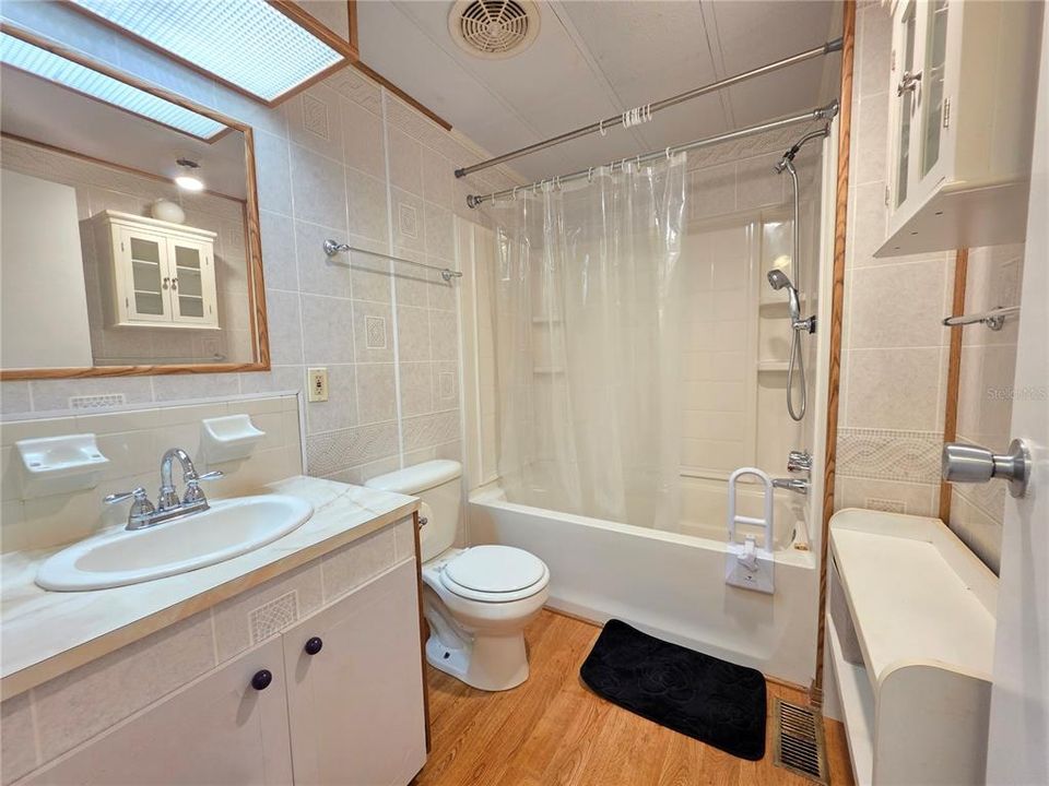 En Venta: $139,000 (2 camas, 1 baños, 1056 Pies cuadrados)