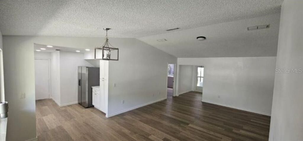 На продажу: $232,900 (3 спален, 2 ванн, 1528 Квадратных фут)