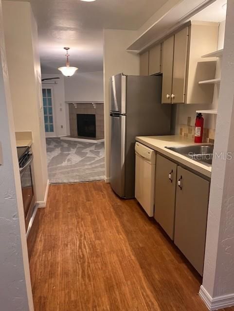 В аренду: $1,800 (2 спален, 2 ванн, 1152 Квадратных фут)