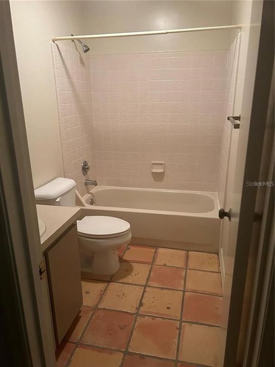 В аренду: $1,800 (2 спален, 2 ванн, 1152 Квадратных фут)