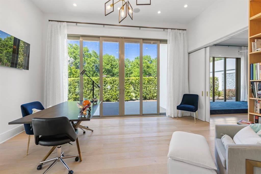 : $12,350,000 (7 beds, 9 baths, 11465 Square Feet)