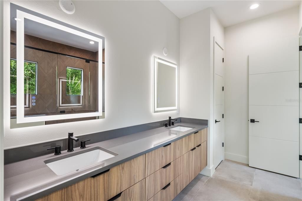 For Sale: $1,695,000 (3 beds, 3 baths, 3266 Square Feet)