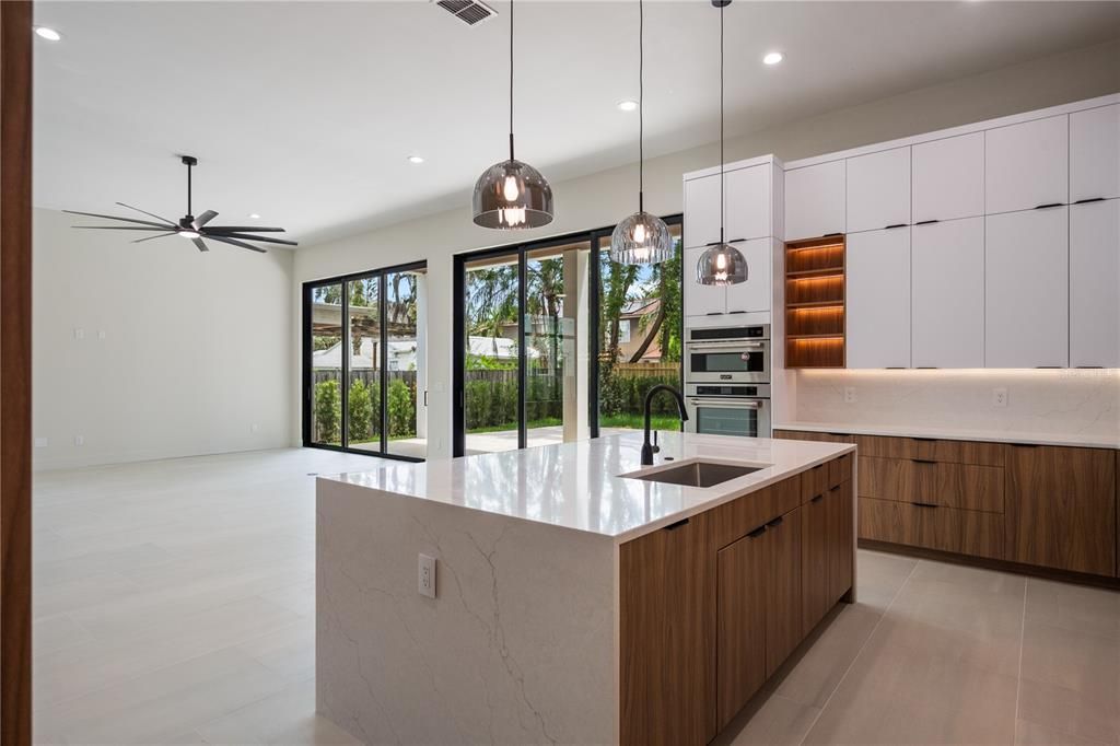 For Sale: $1,695,000 (3 beds, 3 baths, 3266 Square Feet)