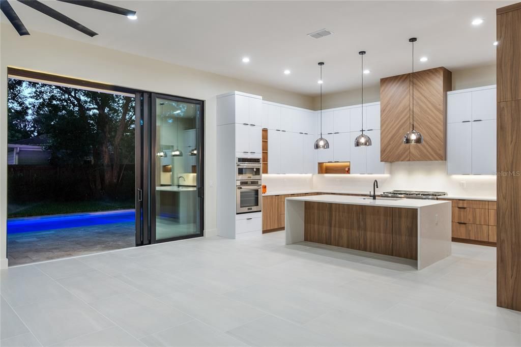 For Sale: $1,695,000 (3 beds, 3 baths, 3266 Square Feet)