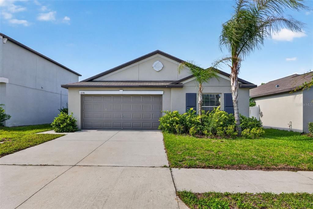 For Sale: $349,000 (4 beds, 2 baths, 1841 Square Feet)