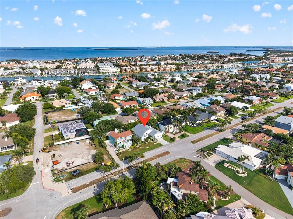 For Sale: $935,000 (3 beds, 2 baths, 2277 Square Feet)