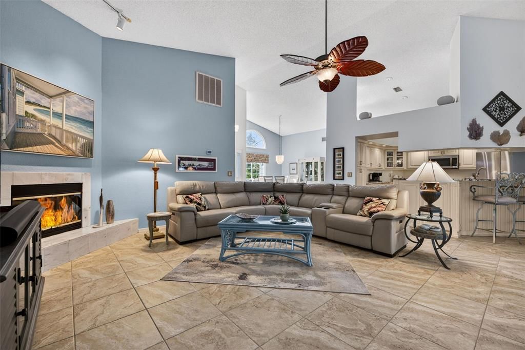 For Sale: $935,000 (3 beds, 2 baths, 2277 Square Feet)