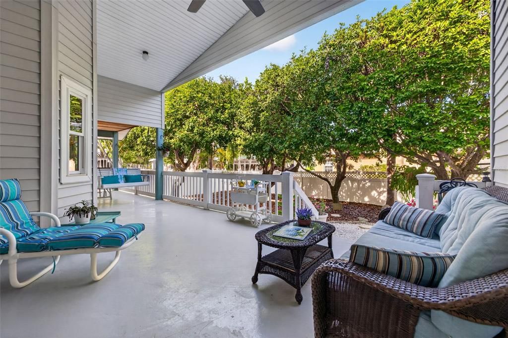 For Sale: $935,000 (3 beds, 2 baths, 2277 Square Feet)