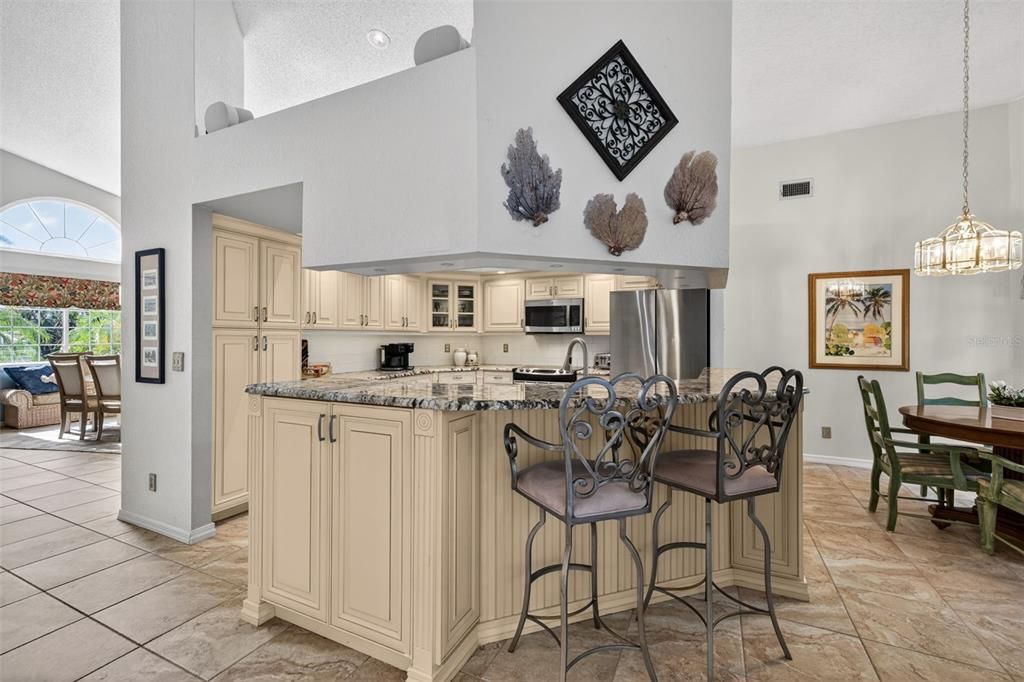 For Sale: $935,000 (3 beds, 2 baths, 2277 Square Feet)