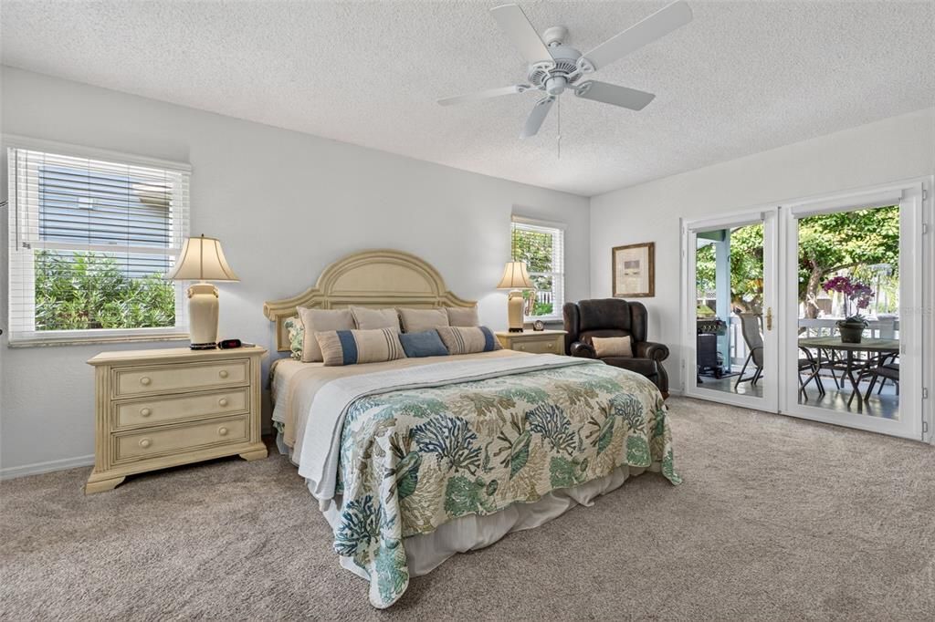 For Sale: $935,000 (3 beds, 2 baths, 2277 Square Feet)