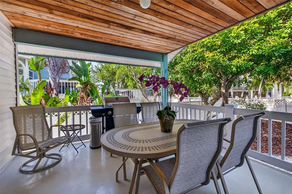 For Sale: $935,000 (3 beds, 2 baths, 2277 Square Feet)