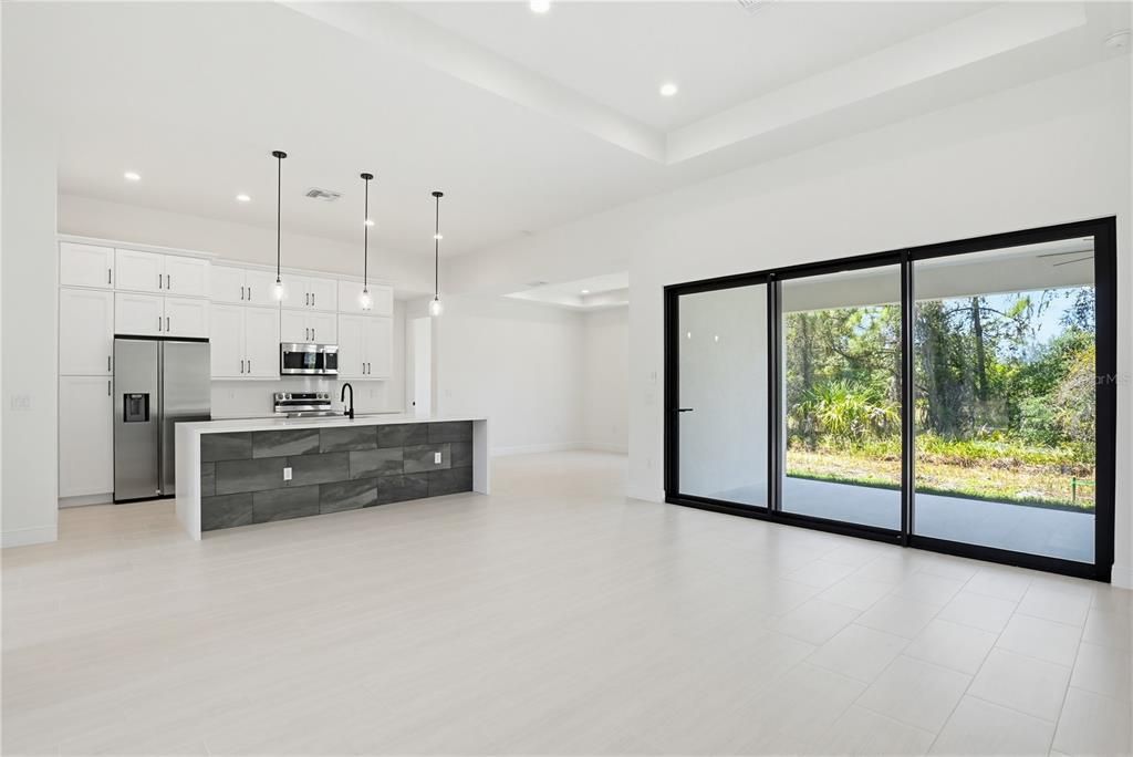 For Sale: $415,000 (3 beds, 2 baths, 1800 Square Feet)
