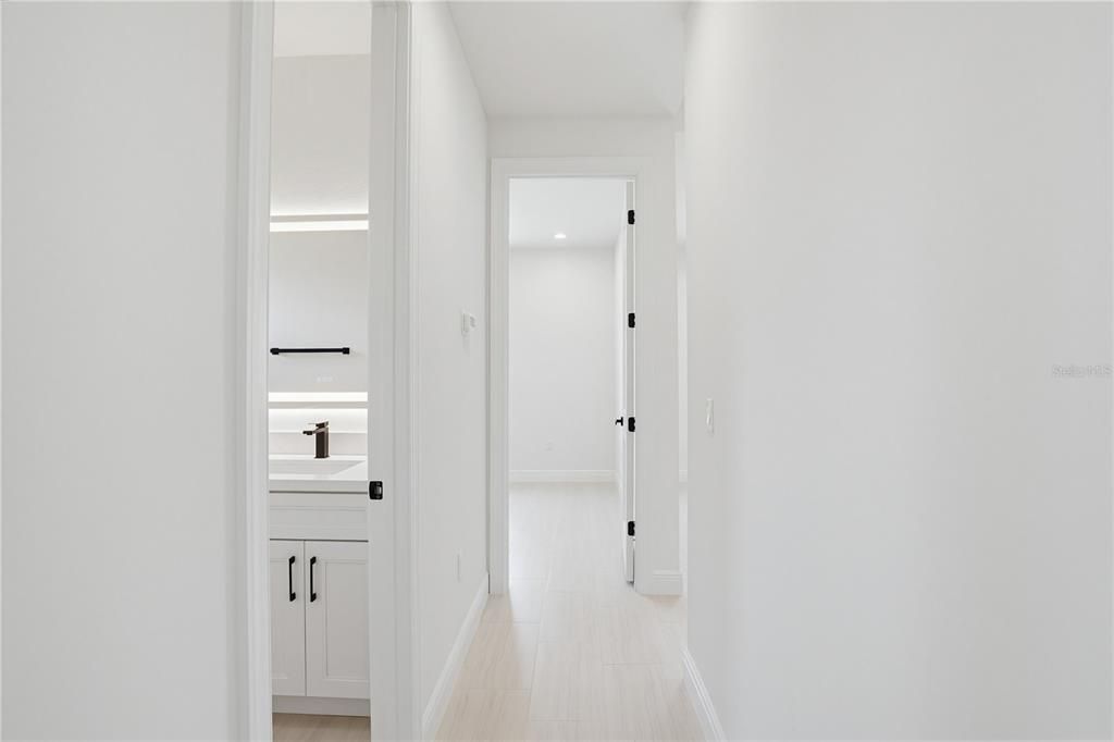 For Sale: $415,000 (3 beds, 2 baths, 1800 Square Feet)