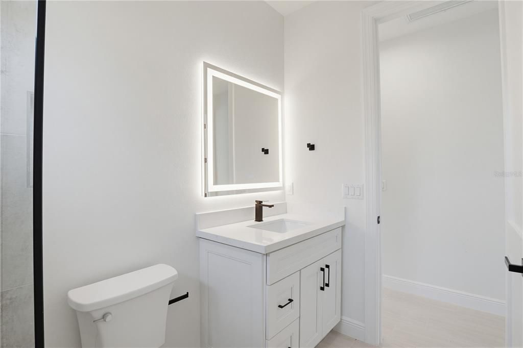 For Sale: $415,000 (3 beds, 2 baths, 1800 Square Feet)